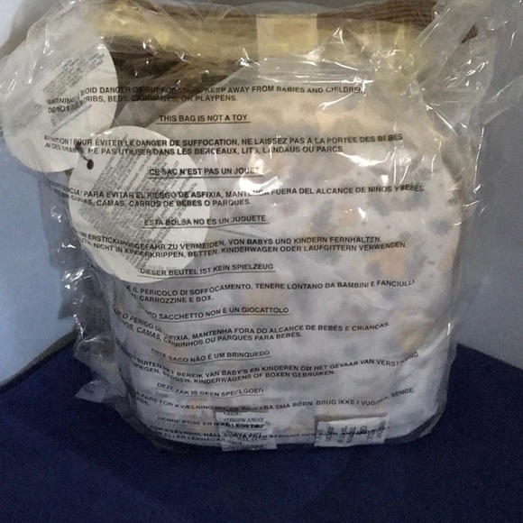 Loungefly Pokémon Pikachu & Eevee Floral Crossbody Bag - Picture 7 of 9